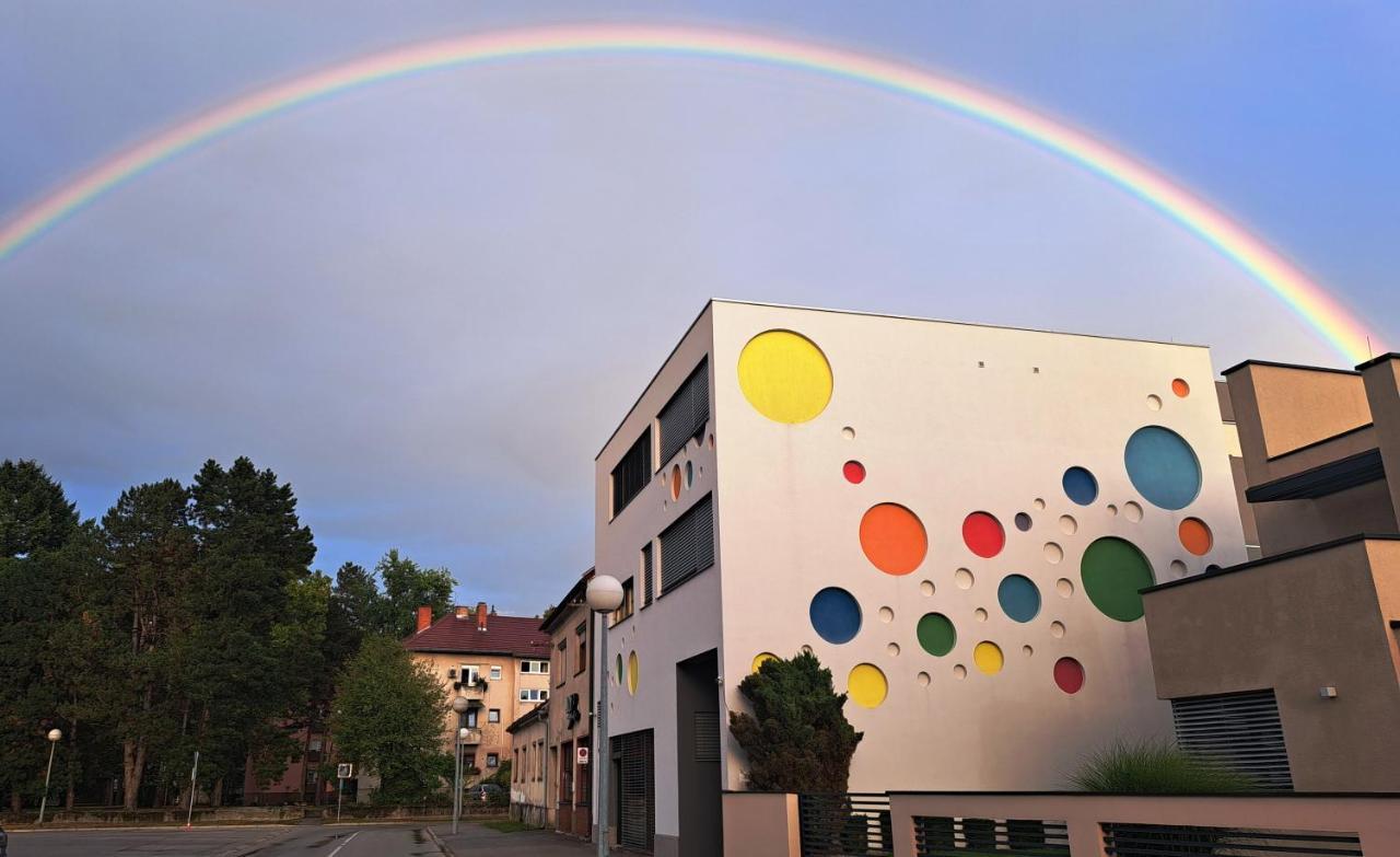 Arcobaleno Apartments & Rooms Varaždin Buitenkant foto